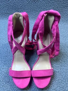 Dream Paris Lace Up Heels Womens Size 7 Hot Pink Suede 5 Inch Heels